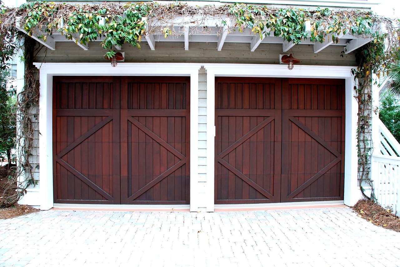 L’installation de la porte du garage
