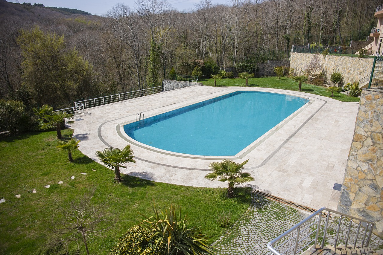 Choisir la bonne société de construction de piscine