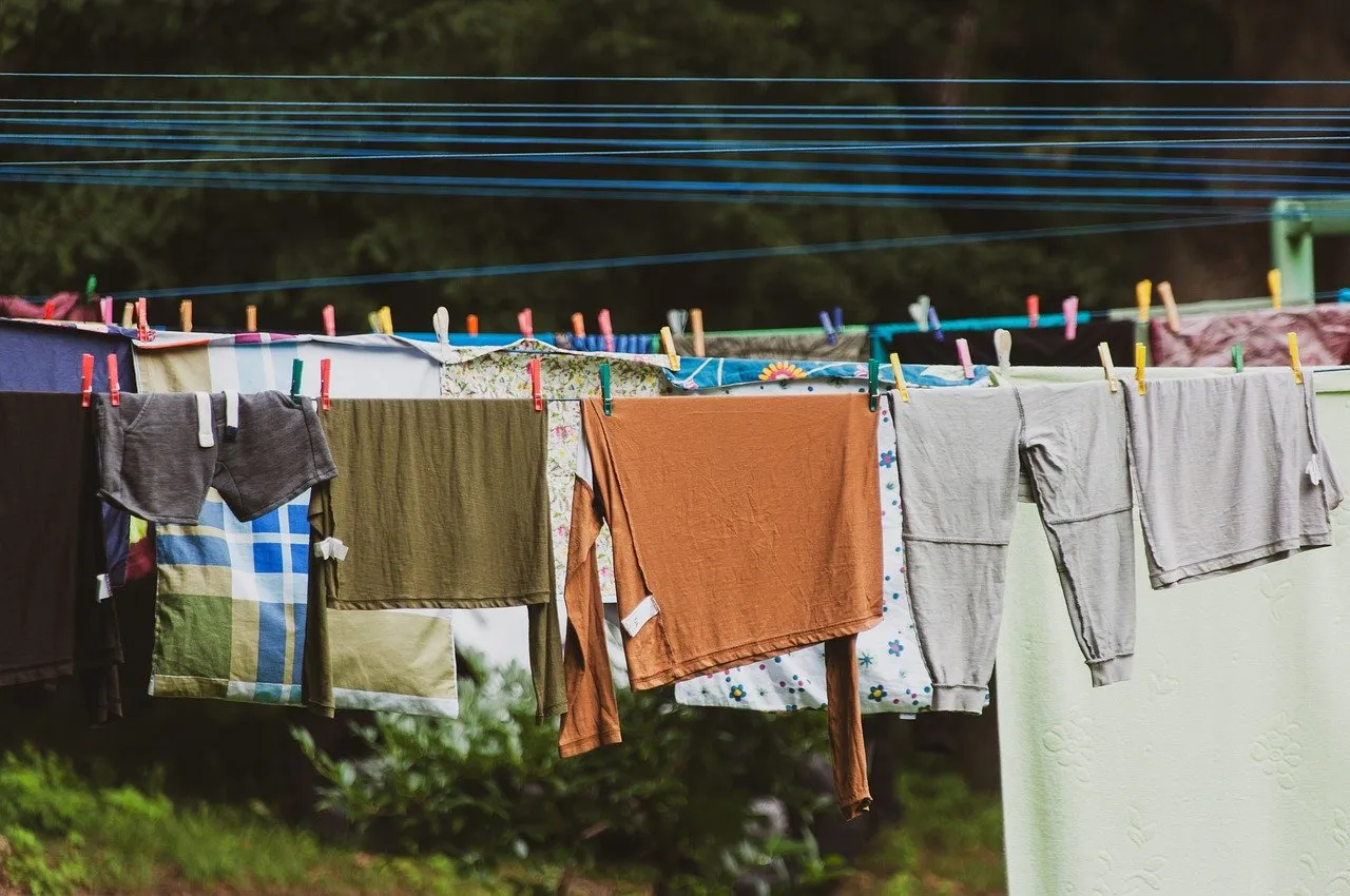 Comment le calcaire affecte la durée de vie de vos vêtements ?