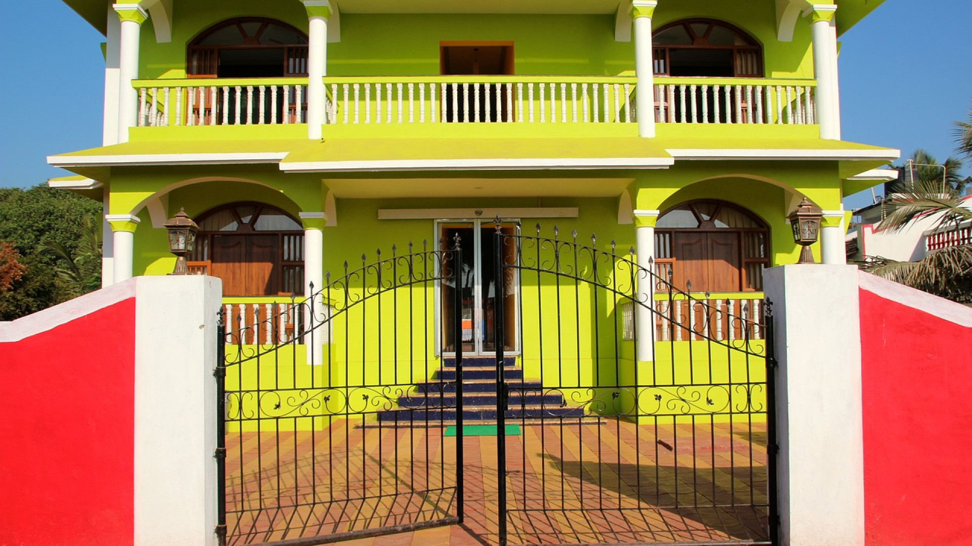 Quels types de clôtures privilégier pour protéger votre maison ?