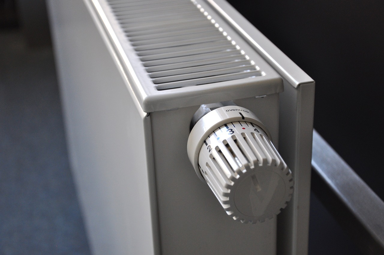 Purger radiateur : pourquoi, comment et quand purger son radiateur ?