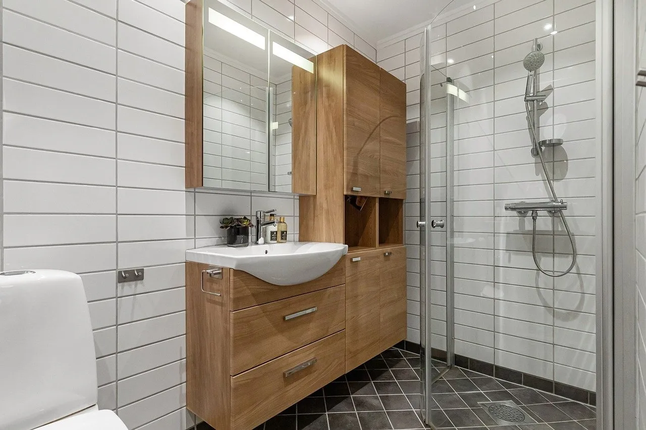 Petites Salles de Bain, Grandes Idées: Aménager une Salle de Bain de 2m2