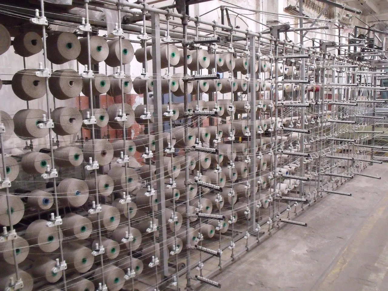 Meilleurs fournisseurs de rayonnage industriel en France : notre comparatif