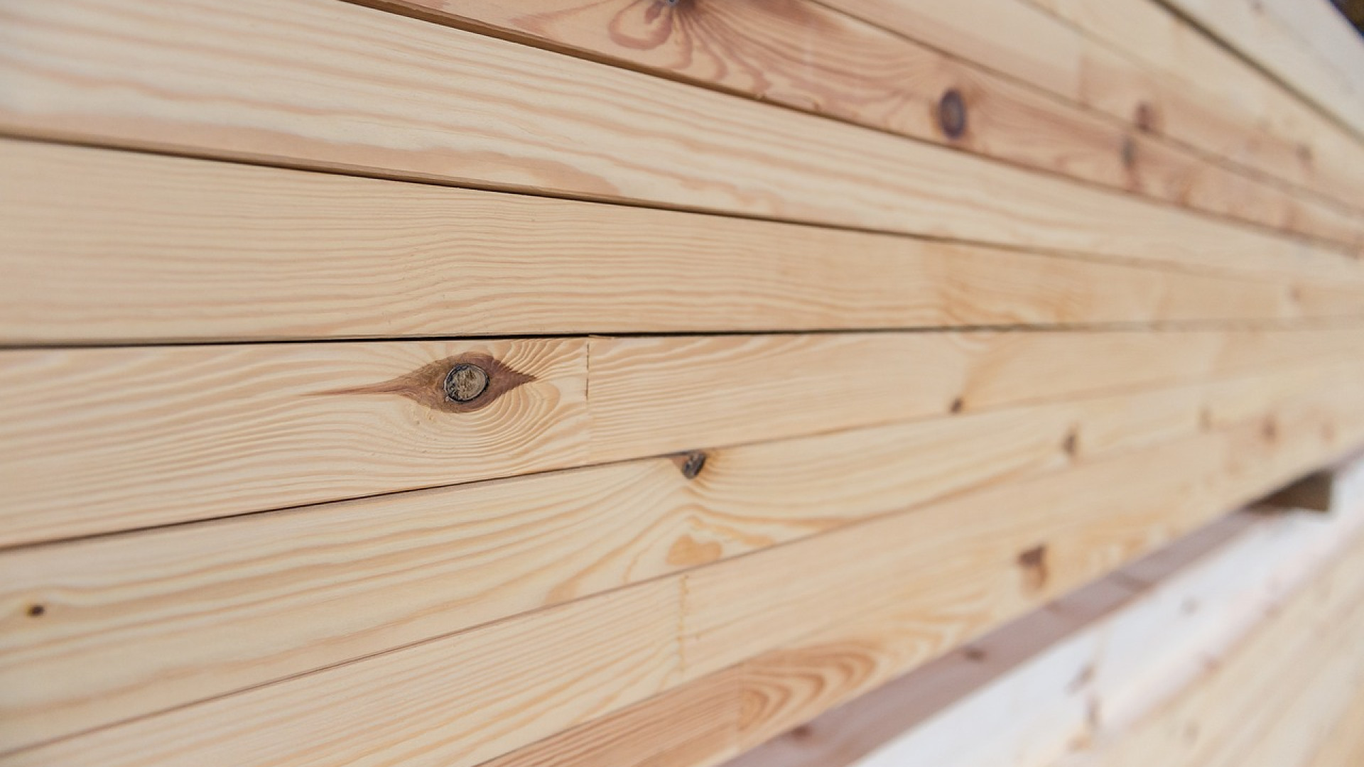 Choisir son bardage bois : les clés pour allier esthétique, performance et budget