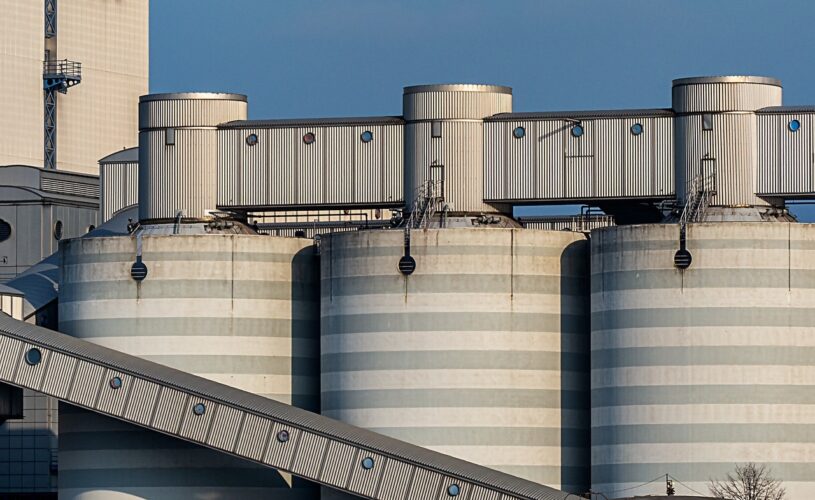 Comment_construire_une_usine_en_2023?