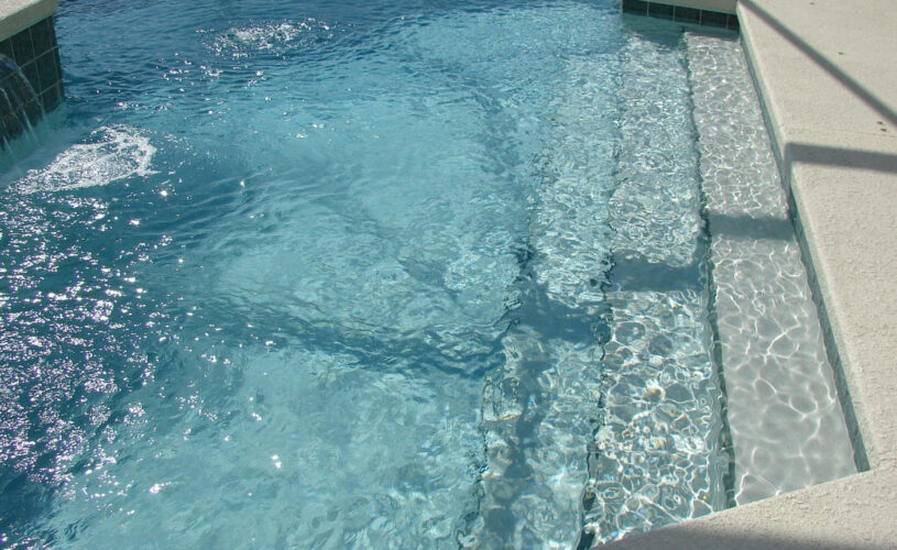 Comment choisir le bon abri de piscine ?