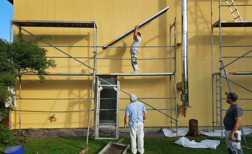 3_services_proposés_par_une_entreprise_de_peinture_à_Caen