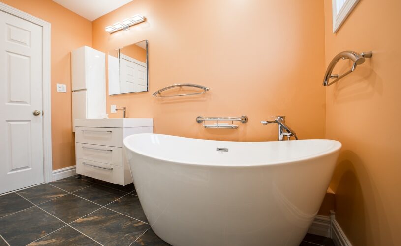 Rénovation_salle_de_bain_:_conseils_et_idées_de_rénovation_