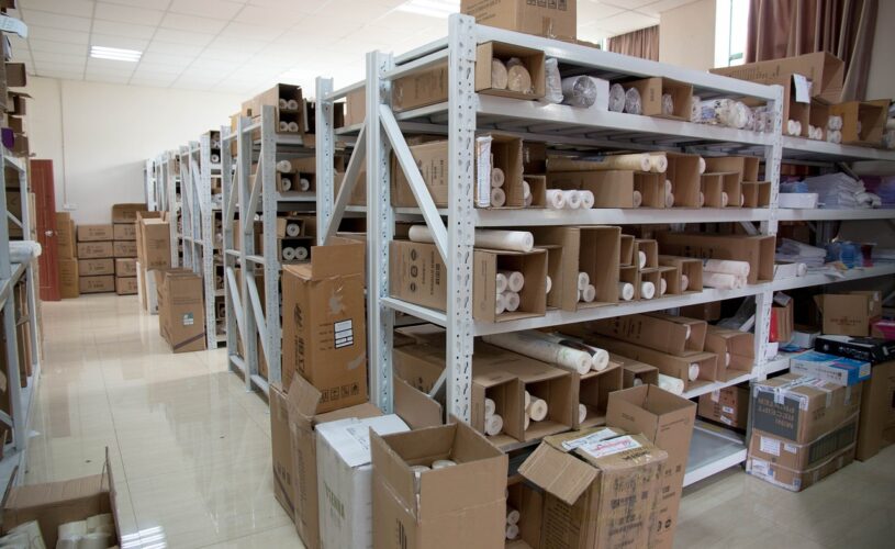 Rayonnage industriel : quel type choisir pour votre entrepôt ?