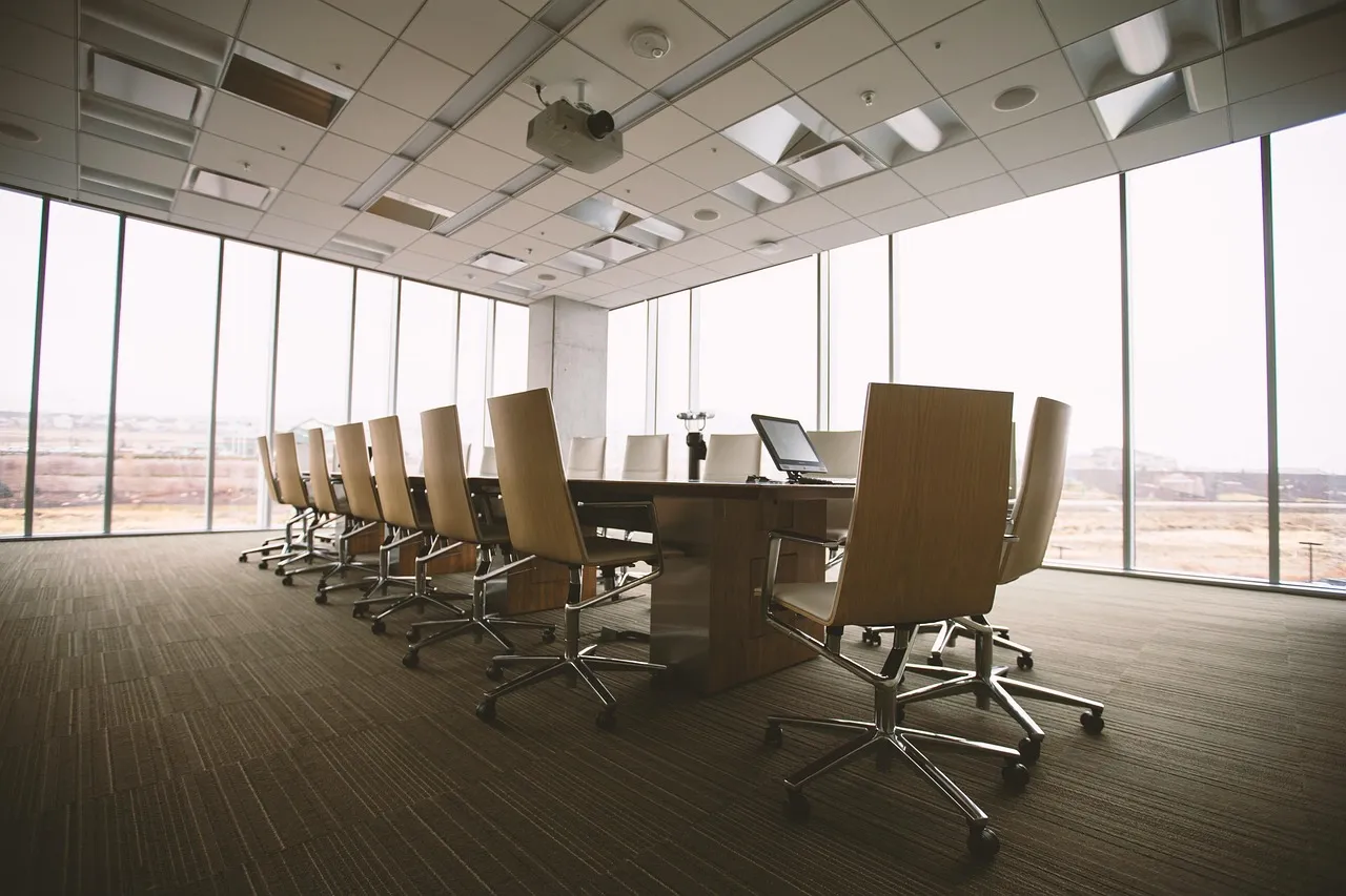 Rachat mobilier entreprise : solutions pour valoriser et réemployer le mobilier professionnel