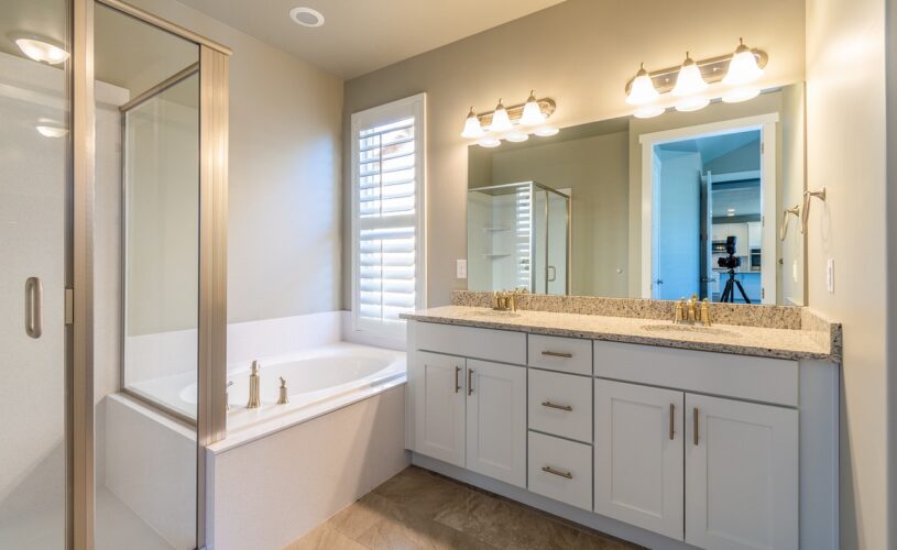 Idées_de_décoration_et_d_inspiration_pour_transformer_votre_salle_de_bain_